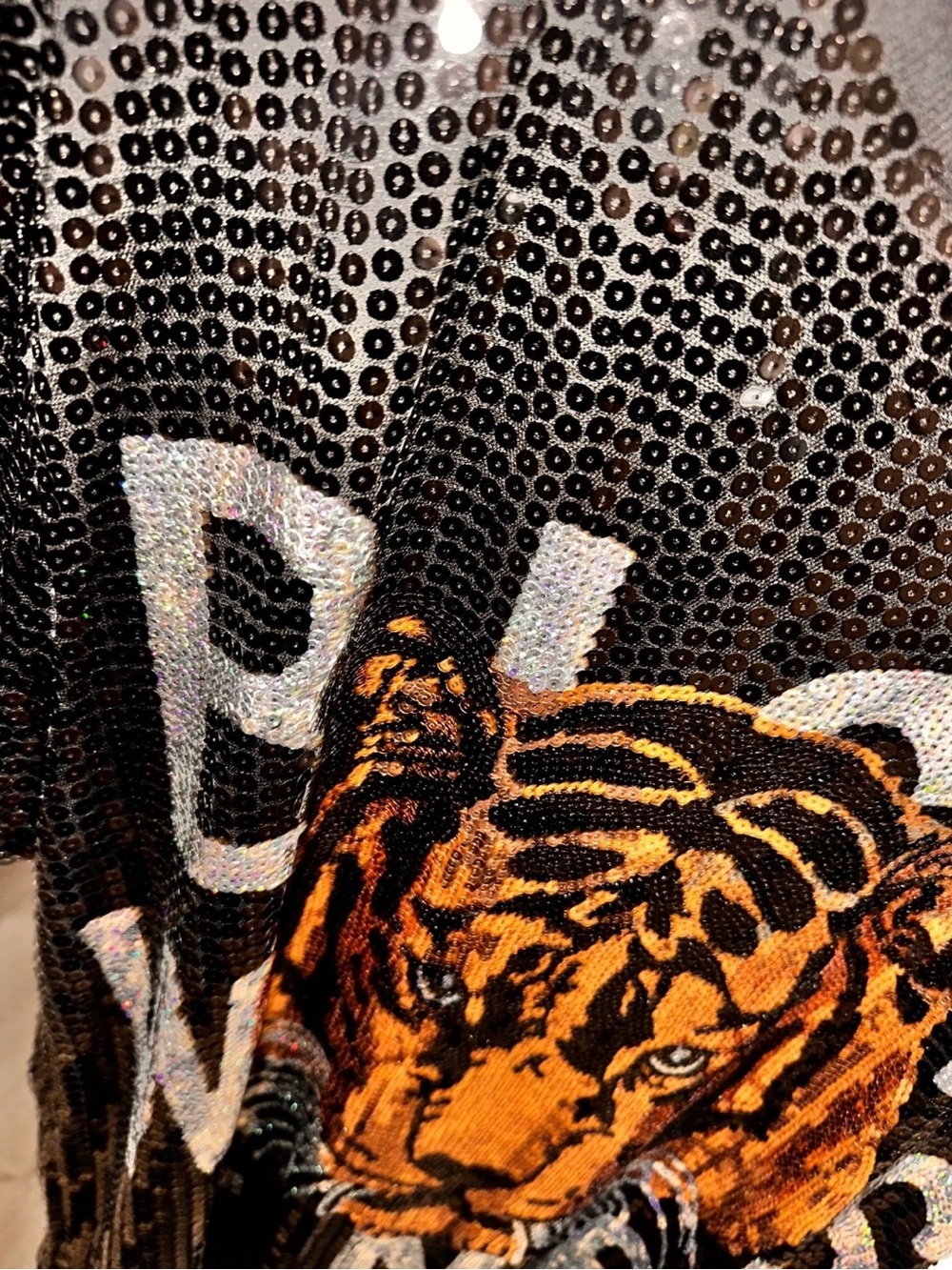 Fashion Nova Black Sequin Tiger Graphic Tee with Orange Tiger - Picture 3 of 3